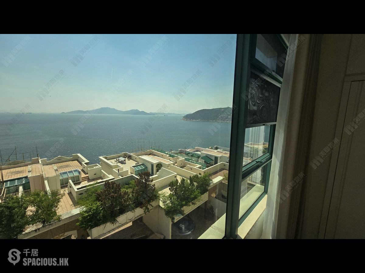 Stanley - Regalia Bay 01