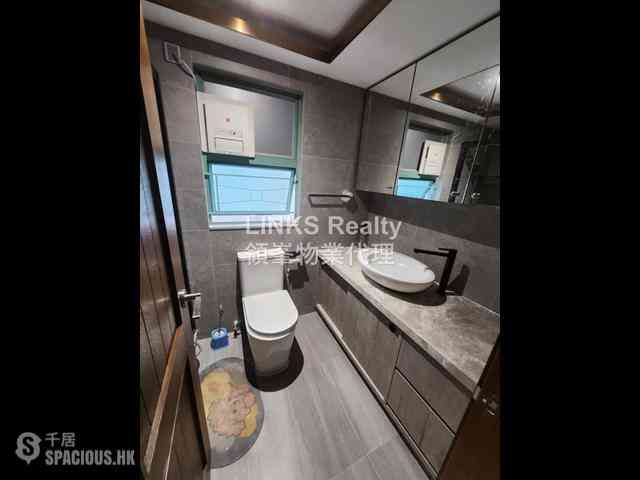 Mid Levels Central - Goldwin Heights 09