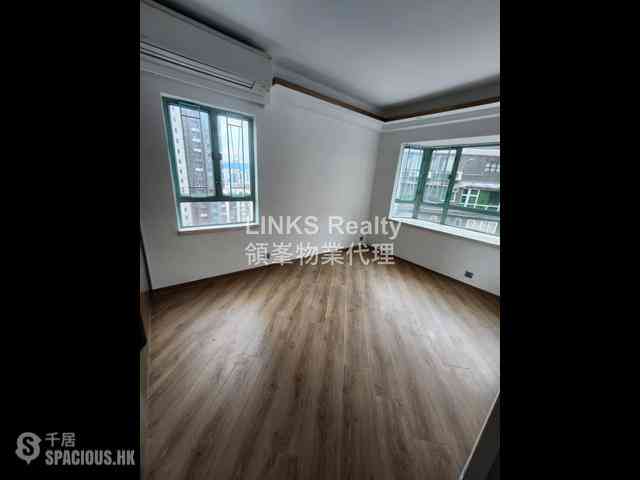 Mid Levels Central - Goldwin Heights 10