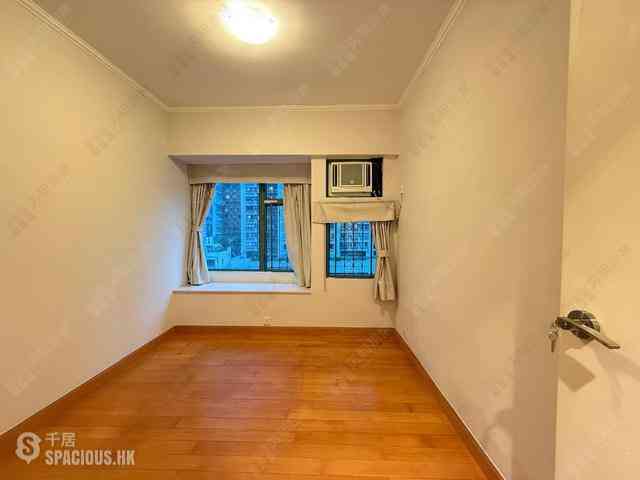 Mid Levels Central - Robinson Place 04