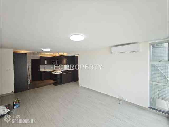 Tai Hang - Grand Deco Tower 03