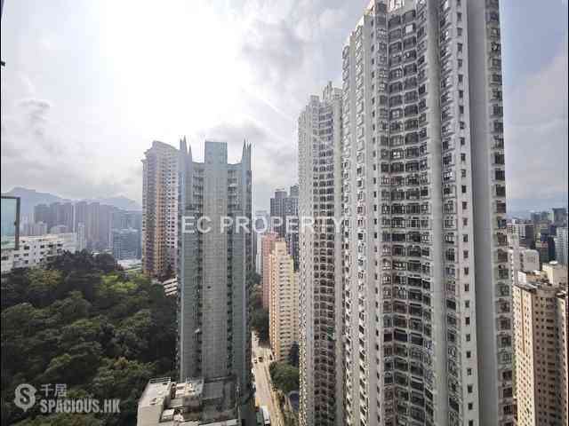 Tai Hang - Grand Deco Tower 01