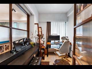 Shau Kei Wan - Island Garden 12