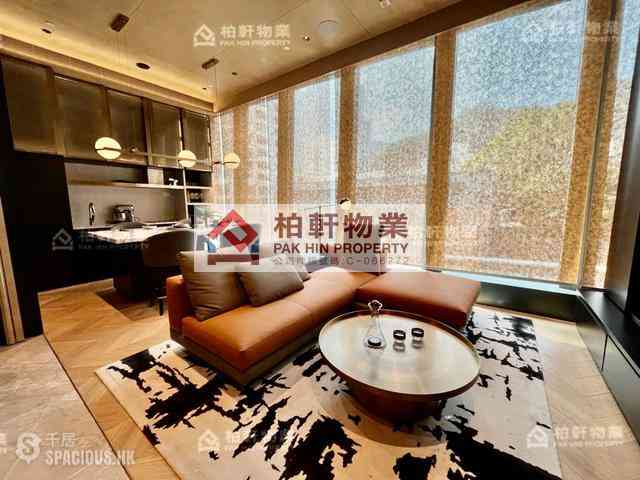 Quarry Bay - The Holborn 12