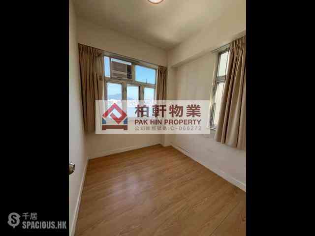 Quarry Bay - Riviera Mansion 03