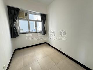 Happy Valley - Fung Woo Building 06