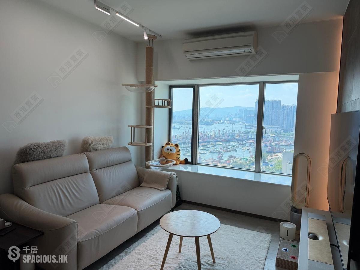 West Kowloon - Sorrento 01