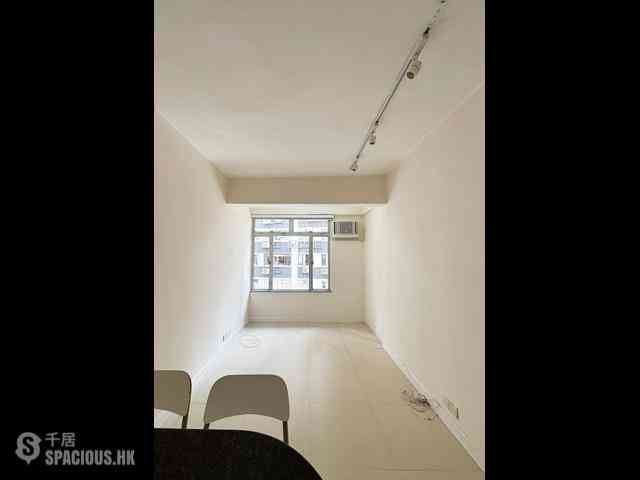 Happy Valley - Cheong Ming Building 01