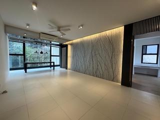 Mid Levels West - Peace Court 06