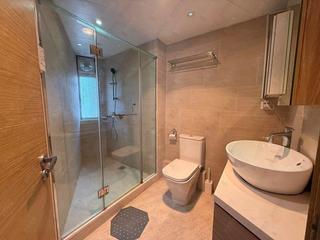 Mid Levels Central - Jing Tai Garden Mansion 11