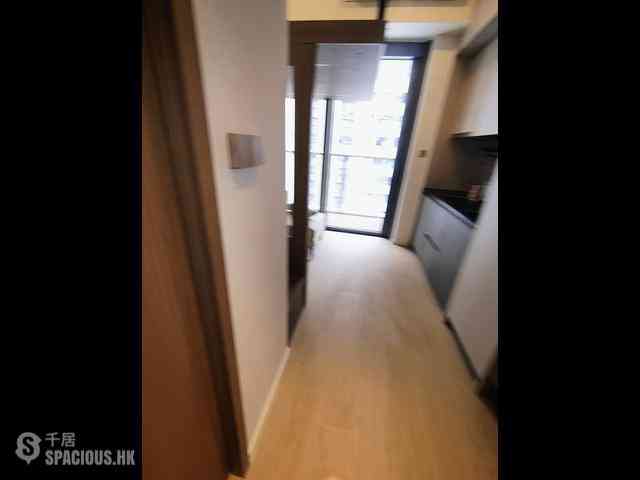 Sai Ying Pun - Des Voeux W Residence 05