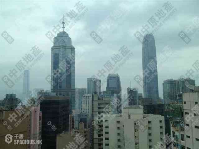 Mid Levels Central - Gramercy 02
