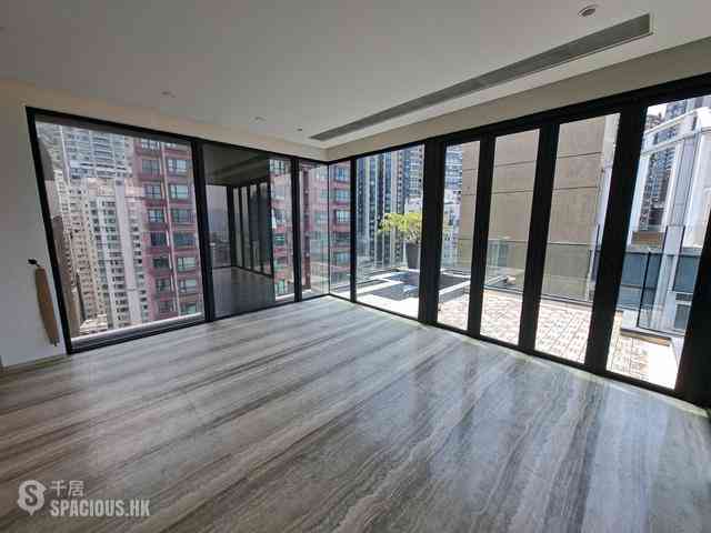 Mid Levels Central - Gramercy 06