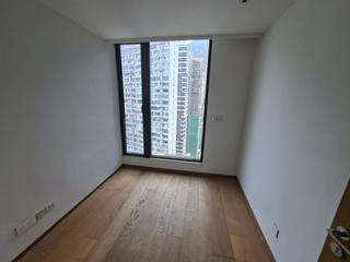 Mid Levels Central - Gramercy 12