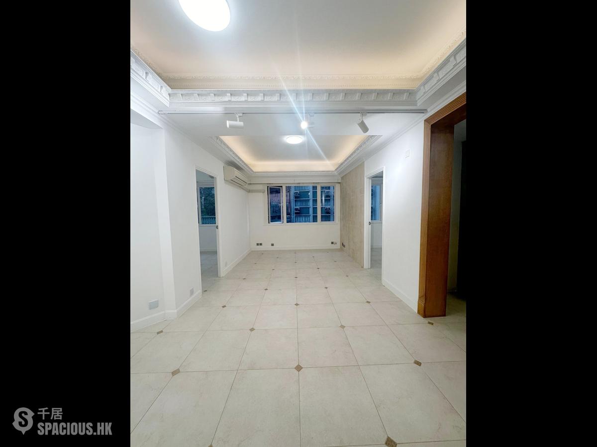 Tin Hau - Hung On Building 01