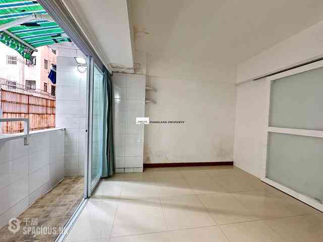 Happy Valley - King Cheung Mansions 02
