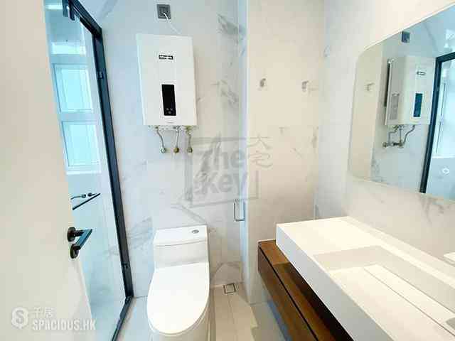 Shouson Hill - Woodland Villa 08