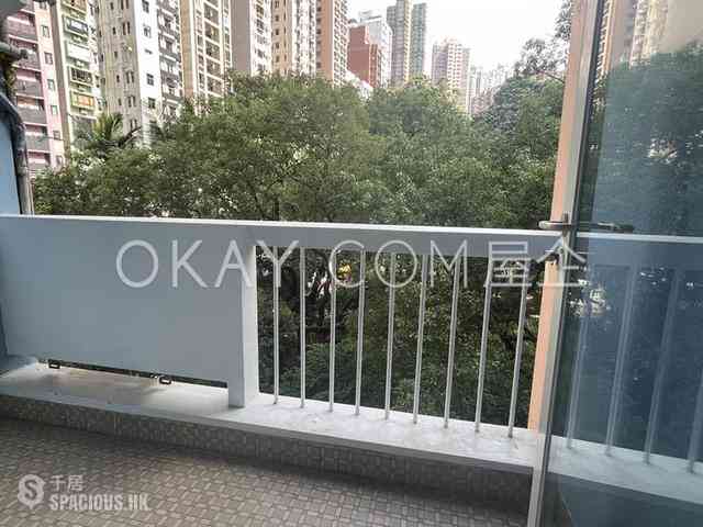 Mid Levels West - Hing Wah Mansions 02