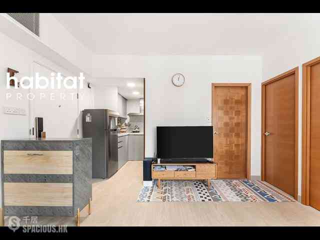 Mid Levels Central - Vantage Park 02