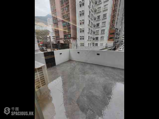 Happy Valley - Fung Woo Building 01