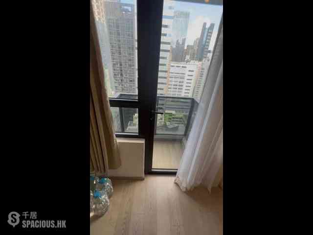 Wan Chai - L' Wanchai 19