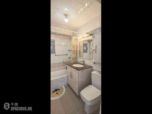 Quarry Bay - Westlands Gardens Block A 05