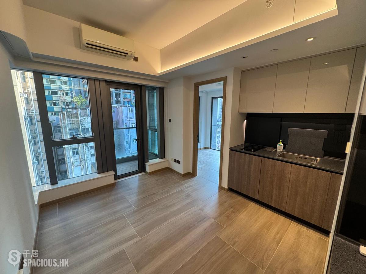 Sai Ying Pun - One・Artlane 01