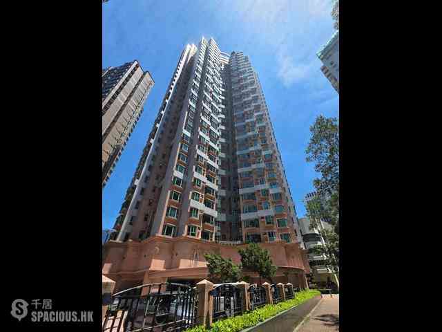 Wan Chai - Royal Court 02