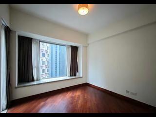 Wan Chai - The Avenue 04