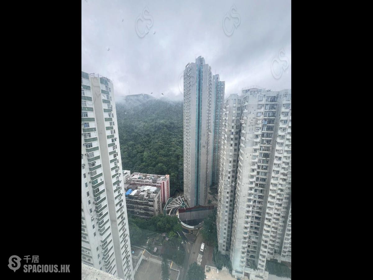 Quarry Bay - The Orchards Block 1 01