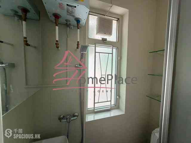 Sai Ying Pun - 9, Centre Street 06