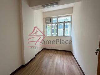 Sai Ying Pun - 9, Centre Street 05