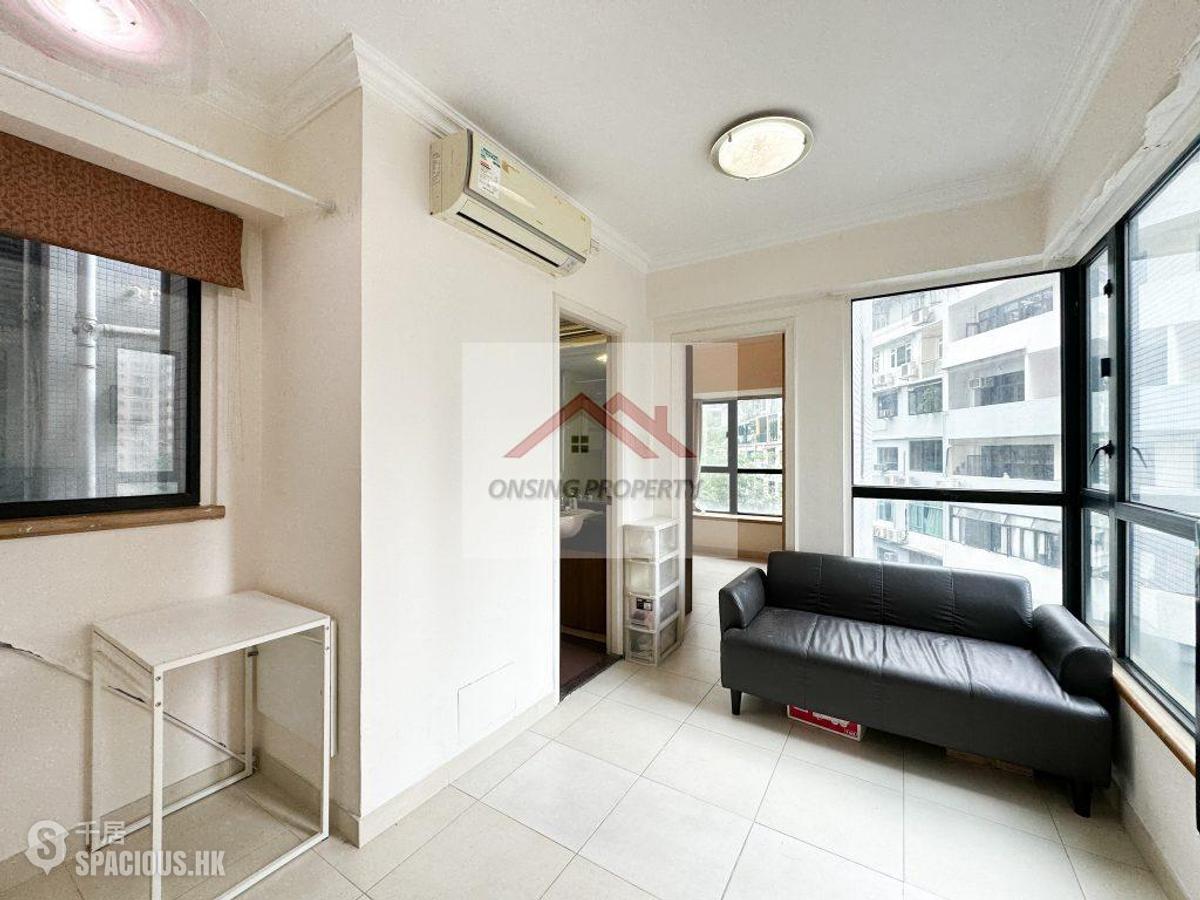 Mid Levels West - Wilton Place 01