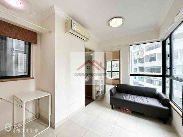 Mid Levels West - Wilton Place 01