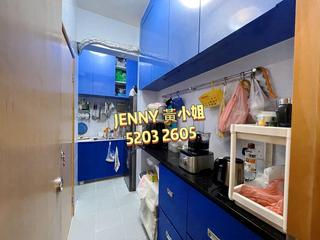 Mong Kok - Yan On Building 11
