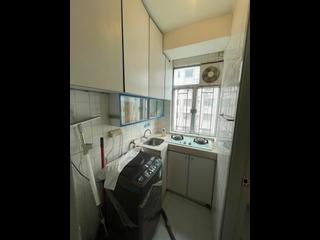 Sai Ying Pun - Fook Moon Building 06