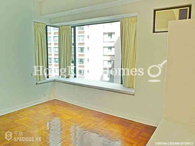 Mid Levels Central - Hillsborough Court 05