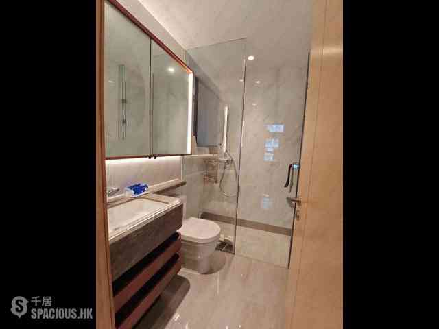 Shek Tong Tsui - Novum West Block 3 05