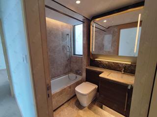 Wong Chuk Hang - The Southside Phase 2 La Marina Tower 2A 06