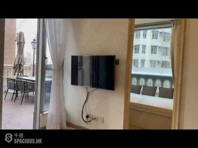 Sai Ying Pun - 63, Pokfulam Emerald House (Tower 2) 04
