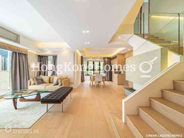 Mid Levels Central - Elegant Terrace 01