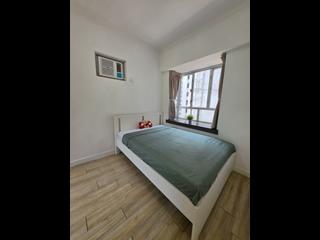 Mid Levels Central - Windsor Court 04