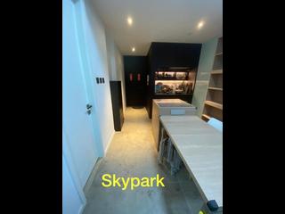 Mong Kok - Skypark 02