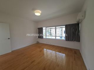 Pok Fu Lam - Bisney Villas 10