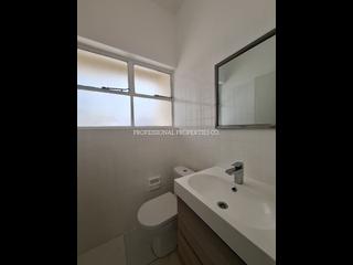 Pok Fu Lam - Bisney Villas 13