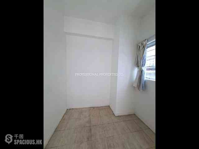 Pok Fu Lam - Bisney Villas 07