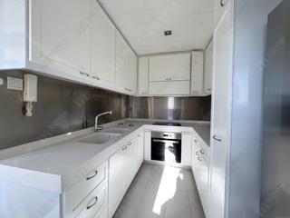 Mid Levels Central - Birchwood Place 04