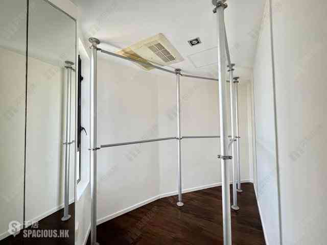Mid Levels Central - Birchwood Place 09
