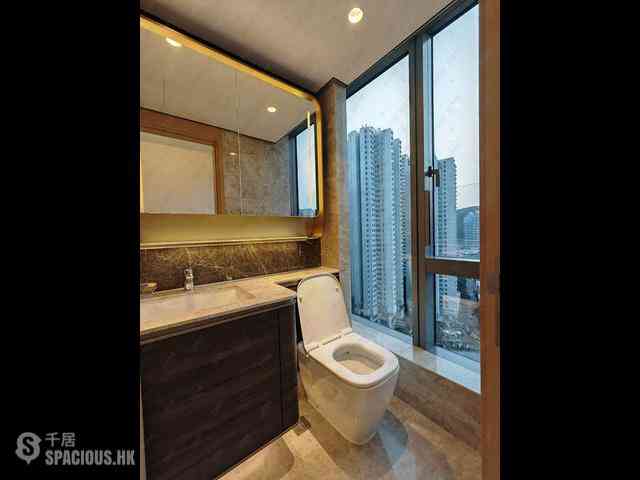 Wong Chuk Hang - The Southside Phase 2 La Marina Tower 1B 02