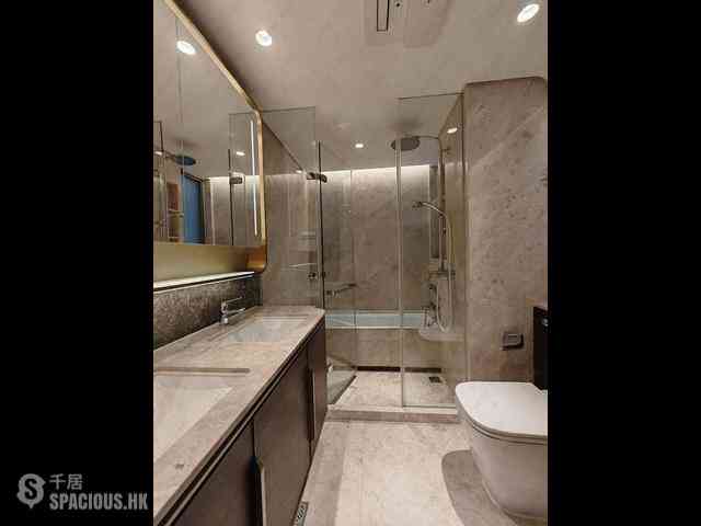 Wong Chuk Hang - The Southside Phase 2 La Marina Tower 1B 07